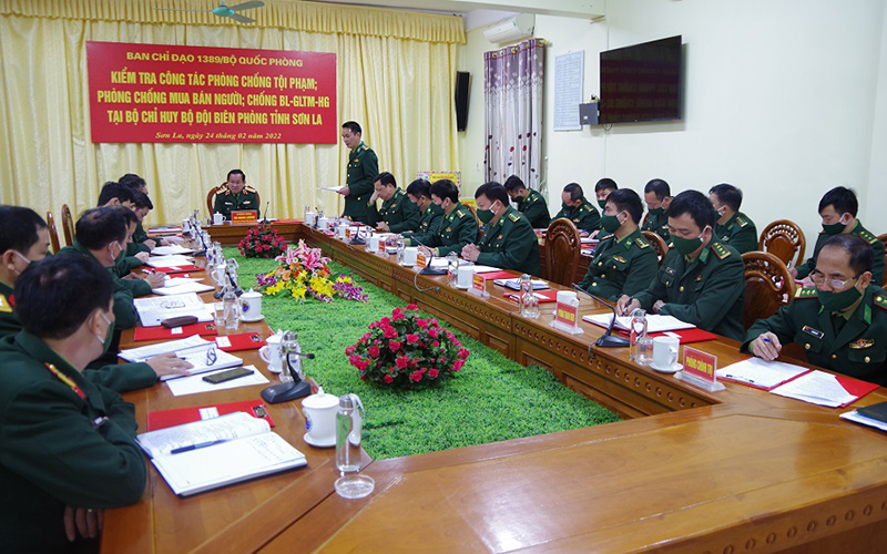 Bộ Quốc phòng kiểm tra công tác phòng, chống tội phạm trên tuyến biên giới Sơn La - Ảnh 1.