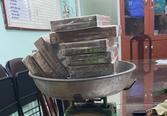 Triệt phá đường dây ma túy xuyên quốc gia trên tuyến đường thuỷ - Ảnh 1. Triệt phá đường dây ma túy xuyên quốc gia trên tuyến đường thuỷ - Ảnh 1.