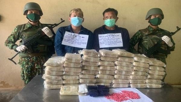 BĐBP Quảng Bình: Bắt giữ hơn 550 kg ma túy đá, 13 kg heroin trong 5 năm- Ảnh 1.