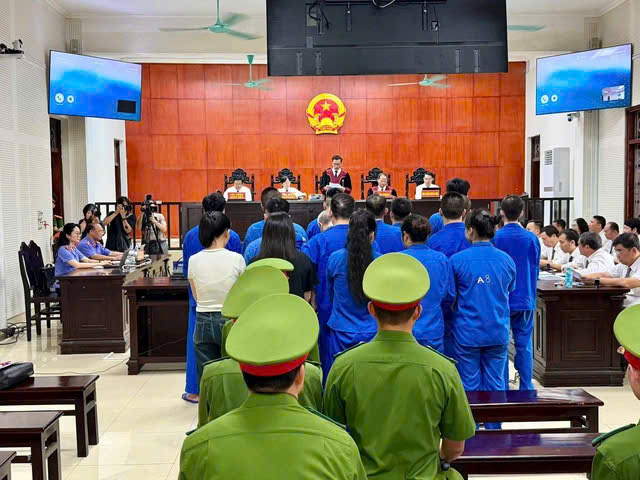 Xét xử vụ án ma túy đặc biệt nghiêm trọng liên quan đến Bùi Đình Khánh cùng đồng phạm- Ảnh 3.