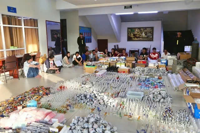 Triệt phá đường dây sản xuất dụng cụ sử dụng ma túy quy mô lớn- Ảnh 1. Triệt phá đường dây sản xuất dụng cụ sử dụng ma túy quy mô lớn- Ảnh 1.