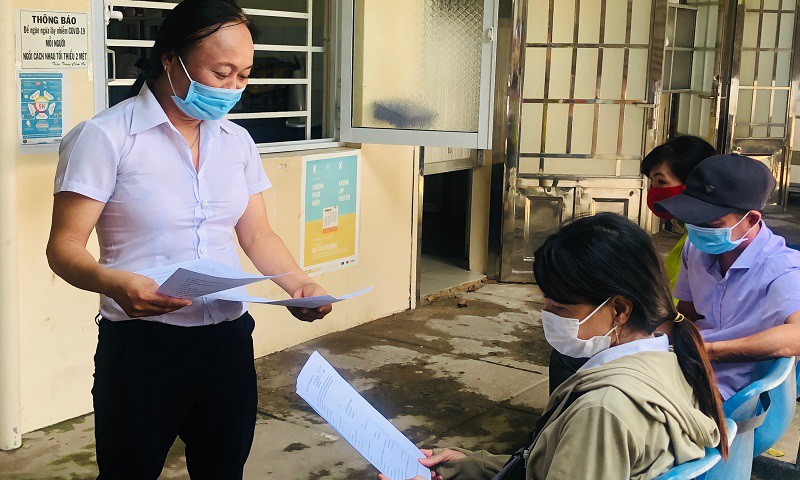 Vượt qua “lời nguyền” HIV/AIDS