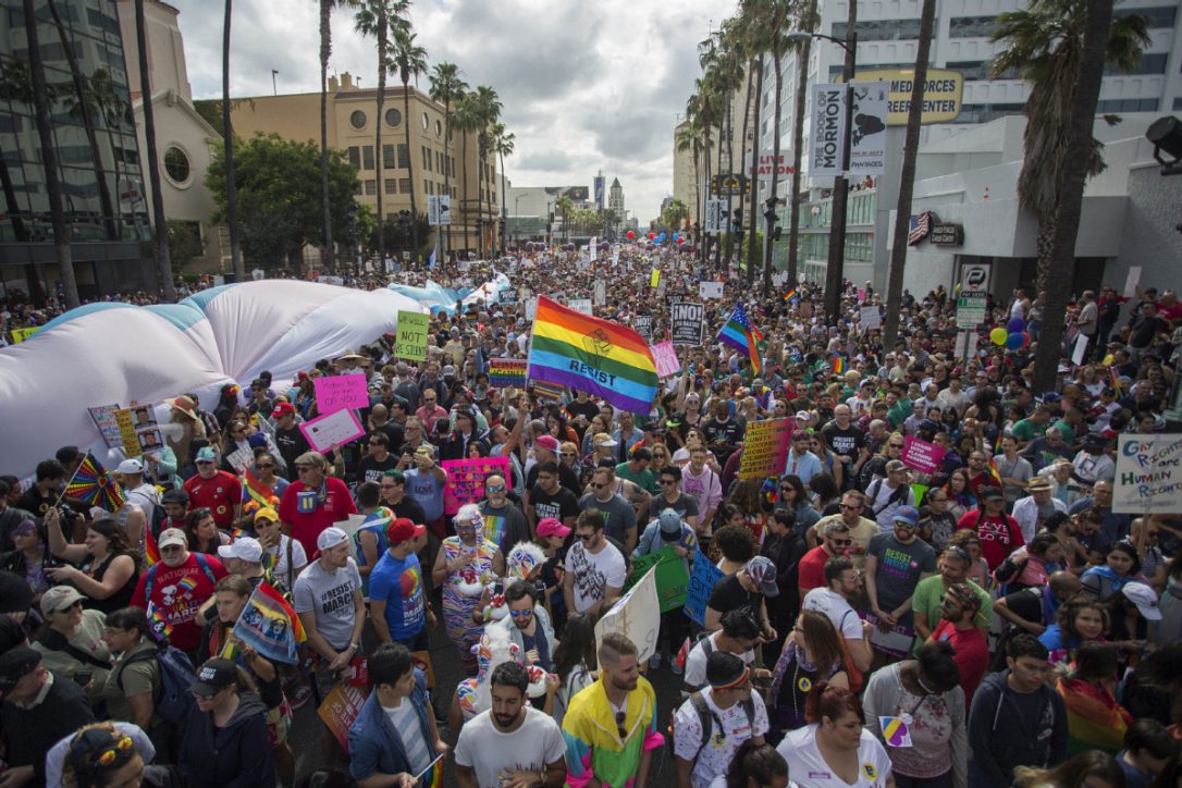 Mỹ: Hàng nghìn người diễu hành ủng hộ cộng đồng LGBT