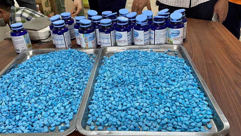 Hải quan Hà Nội: Ngăn chặn ma túy trên tuyến hàng không, chuyển phát nhanh