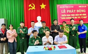 Đắk Lắk: 150 hộ dân ký cam kết thực hiện 'Thôn không có ma túy'