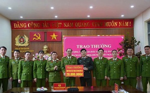 Điện Biên: Trao thưởng lực lượng phá thành công chuyên án ma túy dịp Tết Bính Ngọ