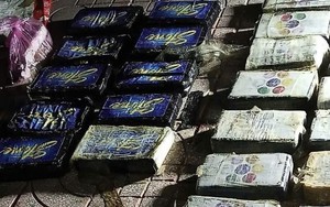 Phát hiện 24 bánh nghi là ma túy dạt vào bờ biển ở Lâm Đồng