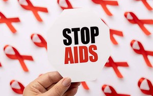 Tự chủ về tài chính y tế - ‘chìa khóa’ duy trì cuộc chiến chống HIV/AIDS