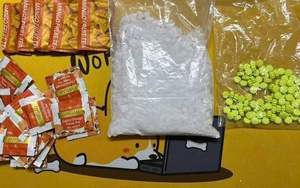 Truy nguồn gốc kiện hàng hơn 10kg ma túy gửi về từ Đức