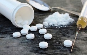 Mỹ: Cảnh báo lạm dụng thuốc giảm đau Fentanyl trong kê đơn