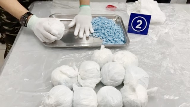 Phát hiện gần 26kg ma túy từ Đức, Mỹ về Việt Nam - Ảnh 1.