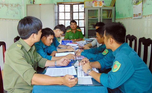 Nhiều mô hình đảm bảo an ninh trật tự vùng giáp ranh - Ảnh 1. Nhiều mô hình đảm bảo an ninh trật tự vùng giáp ranh - Ảnh 1.