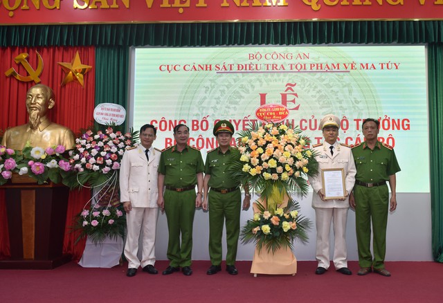 Cục Cảnh sát điều tra tội phạm về ma túy thêm hai Phó Cục trưởng - Ảnh 1. Cục Cảnh sát điều tra tội phạm về ma túy thêm hai Phó Cục trưởng - Ảnh 1.