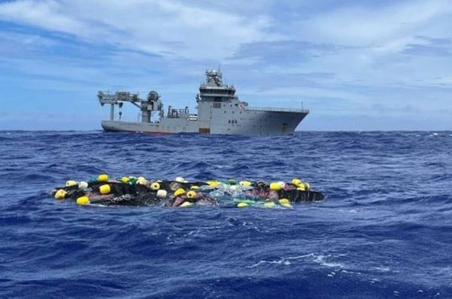 New Zealand: Bắt giữ 3,2 tấn cocaine trôi trên biển - Ảnh 2.