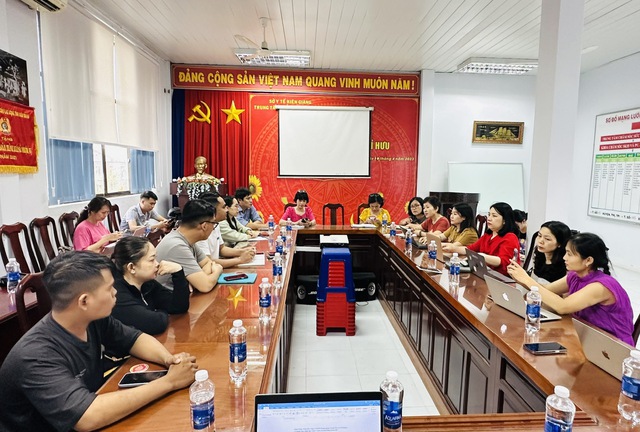 Đoàn phóng viên đi thực tế về phòng, chống HIV/AIDS tại Kiên Giang, Bình Dương - Ảnh 1.