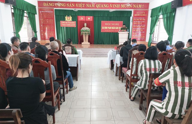 Trại Tạm giam Công an Đà Nẵng tổ chức Hội nghị gia đình phạm nhân- Ảnh 1. Trại Tạm giam Công an Đà Nẵng tổ chức Hội nghị gia đình phạm nhân- Ảnh 1.