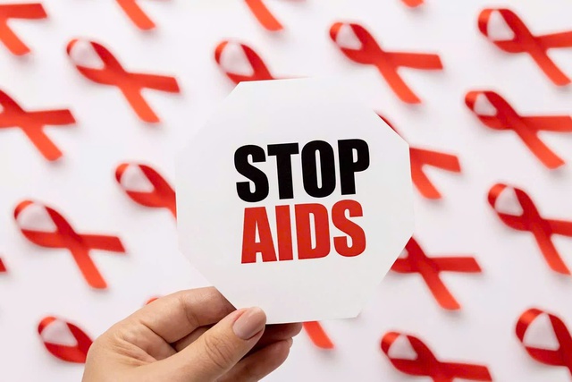 Số ca nhiễm và tử vong do HIV/AIDS trên toàn cầu giảm đáng kể- Ảnh 1.