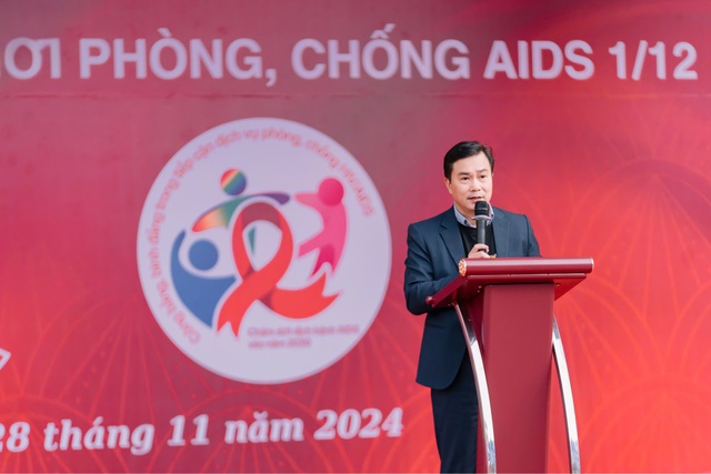 Bắc Giang: Mít tinh hưởng ứng Tháng hành động quốc gia phòng, chống HIV/AIDS- Ảnh 1.