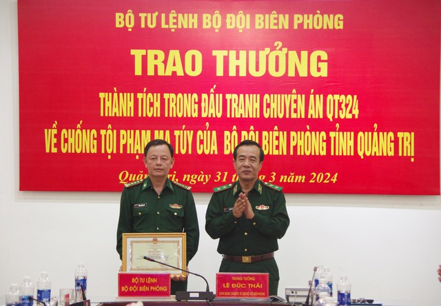 Quảng Trị: Triệt phá đường dây ma túy từ Lào vào Việt Nam, thu giữ 100 kg 'đá'- Ảnh 2.