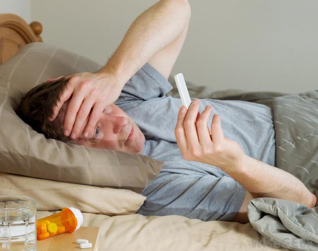 Chìa khóa bảo vệ sức khỏe dài hạn cho người sống chung với HIV- Ảnh 1. Chìa khóa bảo vệ sức khỏe dài hạn cho người sống chung với HIV- Ảnh 1.