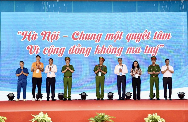 Hà Nội hướng tới mục tiêu ‘vùng xanh’ bền vững trong phòng, chống ma túy- Ảnh 1. Hà Nội hướng tới mục tiêu ‘vùng xanh’ bền vững trong phòng, chống ma túy- Ảnh 1.