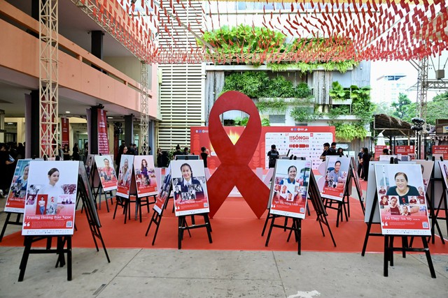 ‘Sống trọn vẹn 2025’: Chung tay đẩy lùi dịch bệnh AIDS- Ảnh 3.
