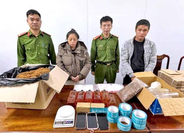 Cặp đôi biến phòng trọ thành nơi sản xuất lượng lớn Tobacco- Ảnh 1. Cặp đôi biến phòng trọ thành nơi sản xuất lượng lớn Tobacco- Ảnh 1.