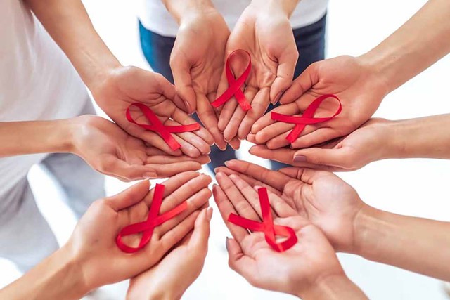 WHO đề nghị Mỹ tiếp tục tài trợ cho các dự án phòng, chống HIV/AIDS- Ảnh 1.