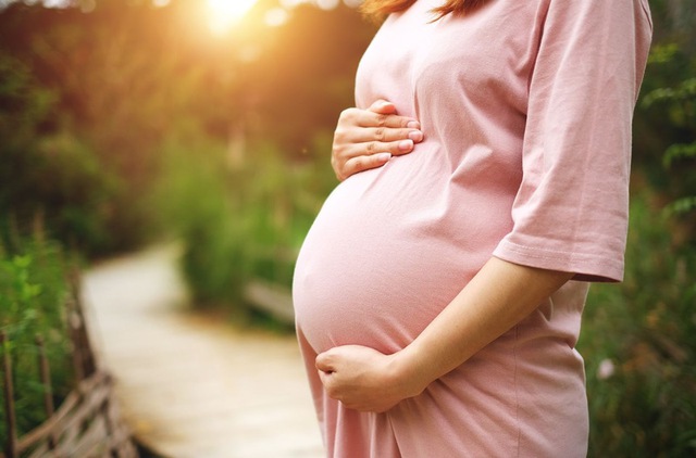 WHO ban hành hướng dẫn đầu tiên loại trừ lây truyền HIV, giang mai và viêm gan B từ mẹ sang con- Ảnh 1. WHO ban hành hướng dẫn đầu tiên loại trừ lây truyền HIV, giang mai và viêm gan B từ mẹ sang con- Ảnh 1.