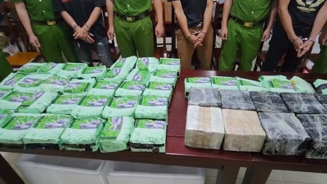 Lâm Đồng: Đánh bật các đường dây buôn bán ma túy, giữ vững bình yên địa bàn- Ảnh 1. Lâm Đồng: Đánh bật các đường dây buôn bán ma túy, giữ vững bình yên địa bàn- Ảnh 1.