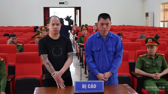 Hai bị cáo lĩnh án chung thân vì vận chuyển hơn 30 bánh ma túy- Ảnh 1.