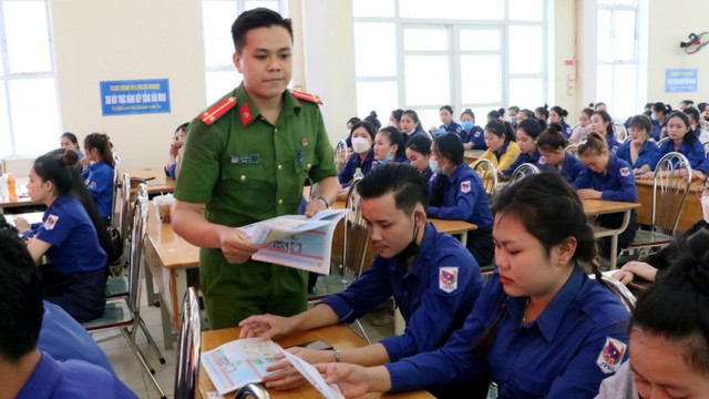 Ngăn chặn hiểm họa ma túy trong môi trường lao động- Ảnh 1.