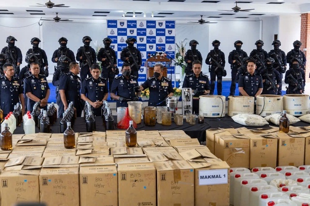 Thái Lan thu giữ gần 10 triệu viên methamphetamine và 100kg ma túy đá- Ảnh 2. Thái Lan thu giữ gần 10 triệu viên methamphetamine và 100kg ma túy đá- Ảnh 2.