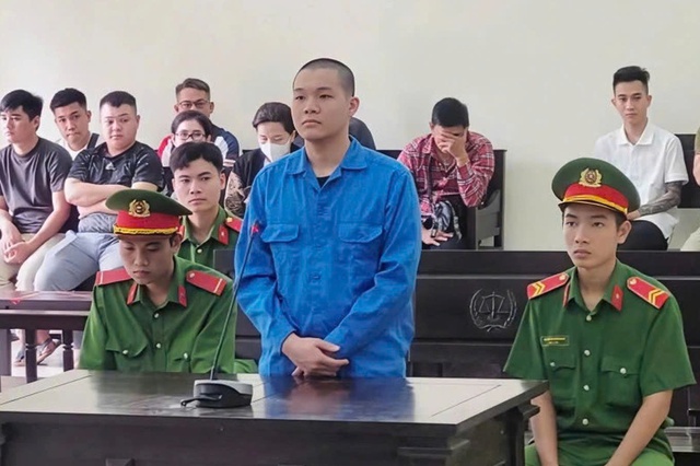 Mua hơn 1.700 viên ma túy từ Campuchia, đối tượng lãnh 20 năm tù- Ảnh 1.