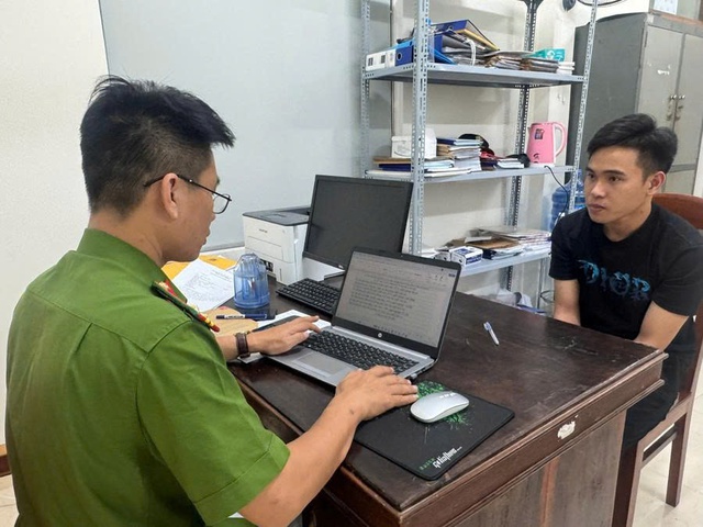 Bắt đối tượng giấu ma túy trong gấu bông tại Gia Lai- Ảnh 1.