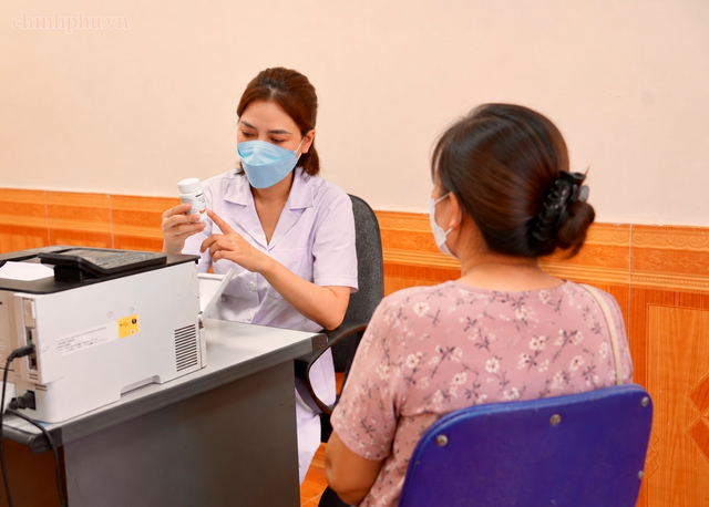 Quảng Ninh nâng cao năng lực phòng, chống HIV/AIDS từ tuyến cơ sở- Ảnh 1.