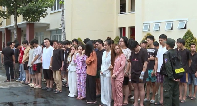Công an TPHCM đánh sập đường dây ma túy ‘khủng’ liên tỉnh, bắt 151 đối tượng- Ảnh 4. Công an TPHCM đánh sập đường dây ma túy ‘khủng’ liên tỉnh, bắt 151 đối tượng- Ảnh 4.
