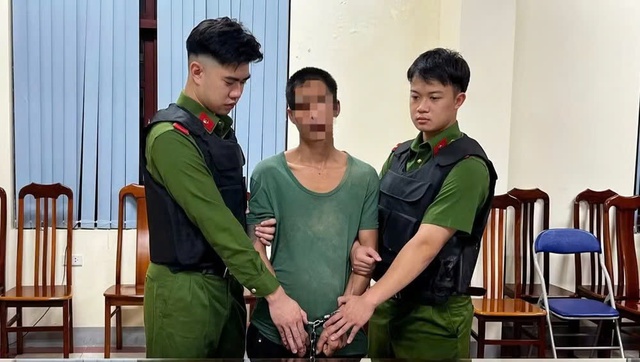 Bắt giữ đối tượng truy nã đặc biệt nguy hiểm trong vụ vận chuyển 35 bánh heroin sa lưới- Ảnh 1. Bắt giữ đối tượng truy nã đặc biệt nguy hiểm trong vụ vận chuyển 35 bánh heroin sa lưới- Ảnh 1.