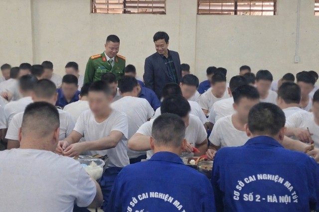 Gửi trọn nghĩa tình Xuân tới cán bộ, học viên cơ sở cai nghiện- Ảnh 2.