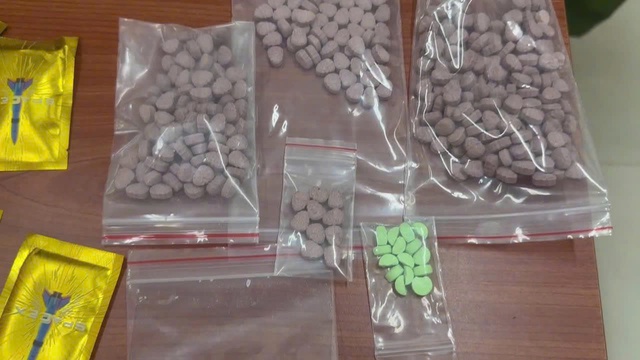 Công an TPHCM triệt phá đường dây ma túy lớn từ Campuchia về Việt Nam- Ảnh 2.