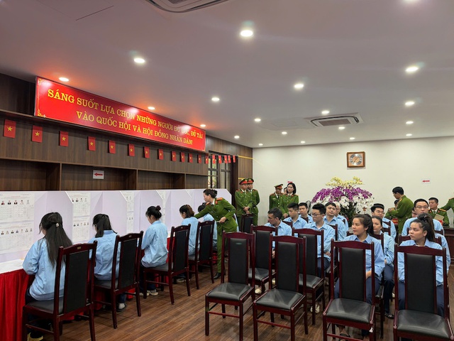 Bảo đảm quyền bầu cử của những ‘cử tri đặc biệt’- Ảnh 1.