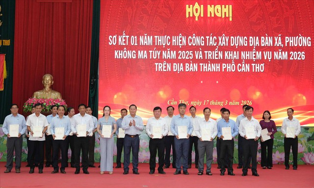 Cần Thơ kéo giảm các loại tội phạm, xóa điểm nóng ma túy- Ảnh 1.
