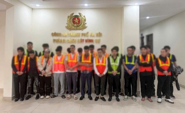 Khởi tố 26 bị can kinh doanh 'bóng cười' tại Sành Lounge ở Hà Nội- Ảnh 1.