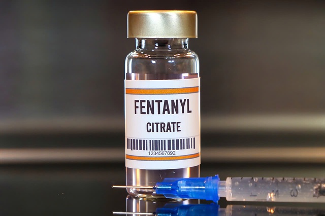 Bộ Y tế kiểm soát thuốc chứa fentanyl trước diễn biến phức tạp của tội phạm ma túy- Ảnh 1.
