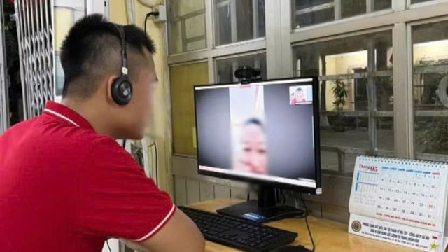Công an Hà Nội thí điểm mô hình thăm gặp online tại cơ sở cai nghiện ma túy- Ảnh 1. Công an Hà Nội thí điểm mô hình thăm gặp online tại cơ sở cai nghiện ma túy- Ảnh 1.