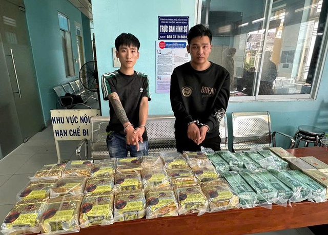 Khen thưởng lực lượng triệt phá đường dây ma túy xuyên quốc gia, bắt 403 đối tượng- Ảnh 2. Khen thưởng lực lượng triệt phá đường dây ma túy xuyên quốc gia, bắt 403 đối tượng- Ảnh 2.