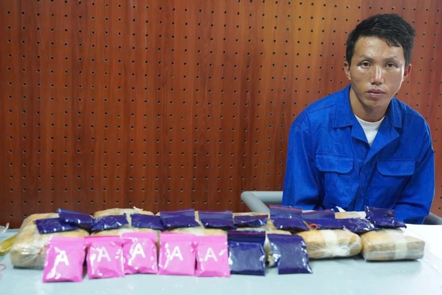 Khen thưởng lực lượng phá thành công chuyên án ma túy xuyên biên giới quy mô lớn- Ảnh 2. Khen thưởng lực lượng phá thành công chuyên án ma túy xuyên biên giới quy mô lớn- Ảnh 2.