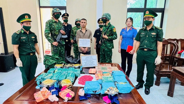 Phối hợp đấu tranh, ngăn chặn tội phạm ma túy trên tuyến biên giới Việt Nam - Lào - Ảnh 1.