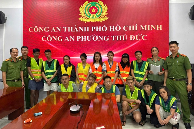 Phát hiện 18 người nước ngoài dương tính ma túy ở TPHCM- Ảnh 1. Phát hiện 18 người nước ngoài dương tính ma túy ở TPHCM- Ảnh 1.