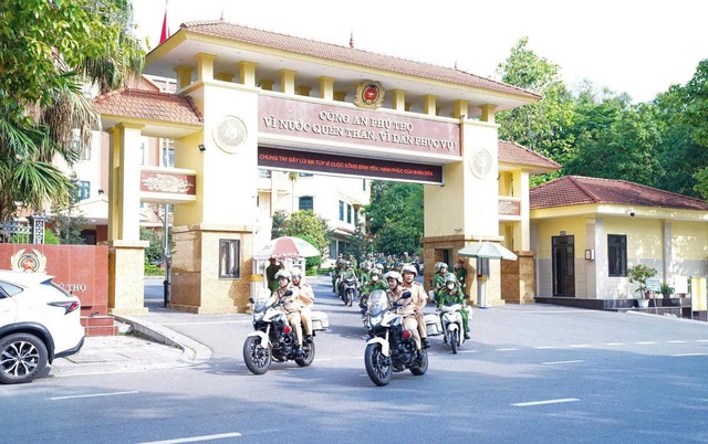 Phú Thọ phát hiện 506 vụ, bắt giữ 950 đối tượng liên quan ma túy trong 6 tháng đầu năm- Ảnh 1.